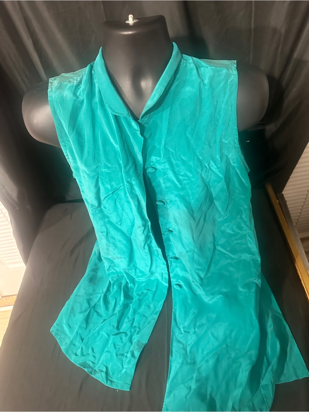 Sleeveless Teal Button-Front Women's Top-Maggie London 100% silk-size 14-#623